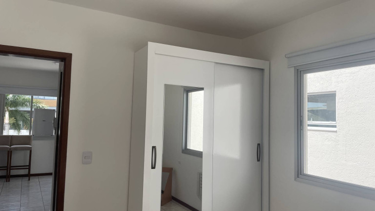 Imagem Apartamento com 1 Quarto à Venda, 28 m² em Jurerê - Florianópolis Imagem Apartamento com 1 Quarto à Venda, 28 m² em Jurerê - Florianópolis