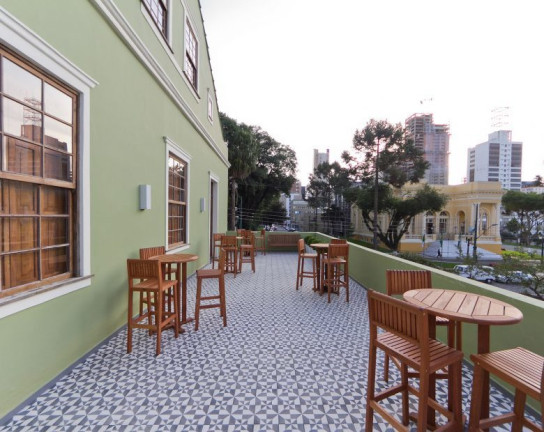 Imagem Cobertura com 2 Quartos à Venda, 123 m² em Centro - Curitiba