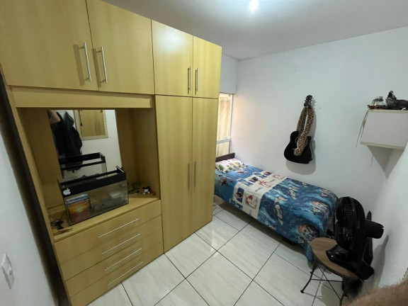 Imagem Casa com 3 Quartos à Venda, 150 m² em Jardim Guararapes - Londrina Imagem Casa com 3 Quartos à Venda, 150 m² em Jardim Guararapes - Londrina