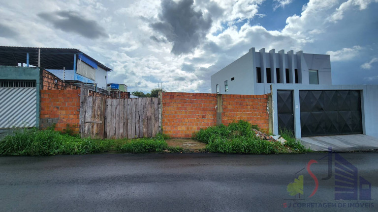 Terreno à Venda, 250 m² em Planalto - Manaus