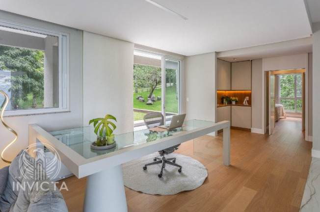 Imagem Casa com 4 Quartos à Venda, 524 m² em Estaleirinho - Balneário Camboriú Imagem Casa com 4 Quartos à Venda, 524 m² em Estaleirinho - Balneário Camboriú
