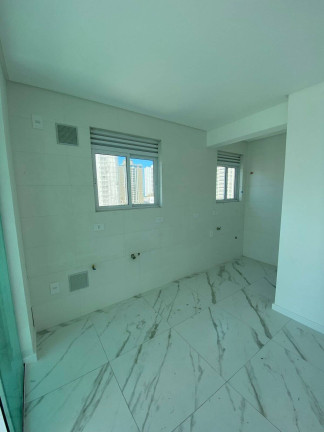 Imagem Apartamento com 3 Quartos à Venda, 70 m² em Meia Praia - Itapema Imagem Apartamento com 3 Quartos à Venda, 70 m² em Meia Praia - Itapema