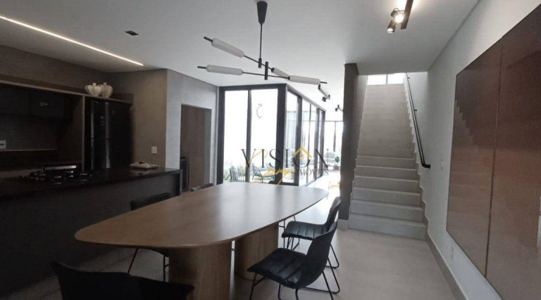 Imagem Casa com 3 Quartos à Venda, 242 m² em Bairro Das Palmeiras - Campinas Imagem Casa com 3 Quartos à Venda, 242 m² em Bairro Das Palmeiras - Campinas