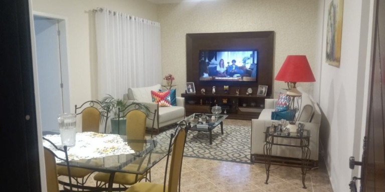 Imagem Casa com 3 Quartos à Venda, 184 m² em Centro - Suzano Imagem Casa com 3 Quartos à Venda, 184 m² em Centro - Suzano