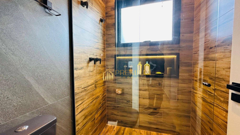 Imóvel com 5 Quartos à Venda, 420 m² em Condomínio Residencial Colinas Do Paratehy - São José Dos Campos