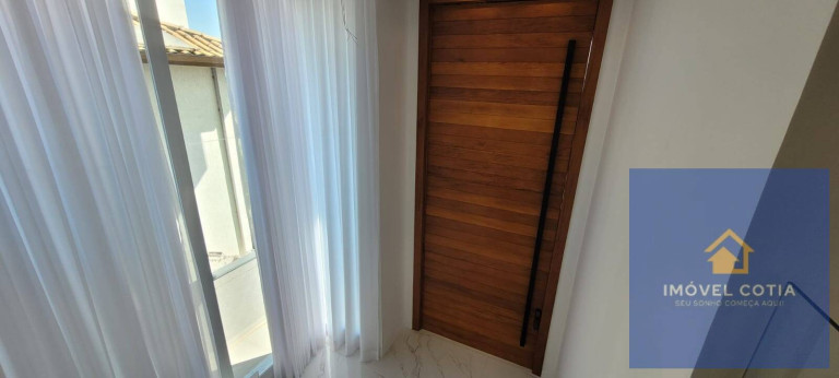 Imagem Casa de Condomínio com 3 Quartos à Venda, 560 m² em Jardim Do Golf I - Jandira Imagem Casa de Condomínio com 3 Quartos à Venda, 560 m² em Jardim Do Golf I - Jandira