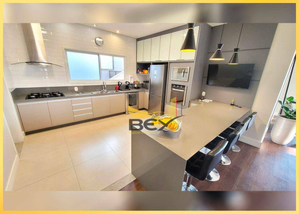 Imagem Casa com 4 Quartos à Venda, 380 m² em Jardim Do Golf I - Jandira Imagem Casa com 4 Quartos à Venda, 380 m² em Jardim Do Golf I - Jandira