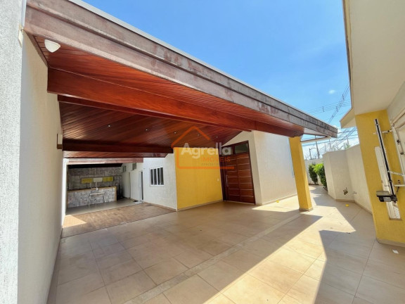Imagem Casa com 3 Quartos à Venda, 310 m² em Santa Cruz - Mogi Guaçu Imagem Casa com 3 Quartos à Venda, 310 m² em Santa Cruz - Mogi Guaçu
