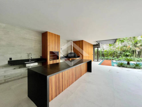 Imagem Casa com 5 Quartos à Venda, 850 m² em Barra Da Tijuca - Rio De Janeiro Imagem Casa com 5 Quartos à Venda, 850 m² em Barra Da Tijuca - Rio De Janeiro