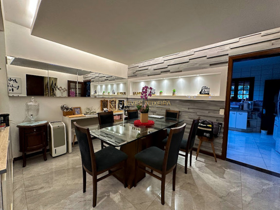 Imagem Casa com 4 Quartos à Venda, 650 m² em Park Way - Brasília Imagem Casa com 4 Quartos à Venda, 650 m² em Park Way - Brasília