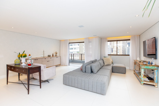Apartamento com 4 Quartos à Venda, 197 m² em Jardim Europa - São Paulo