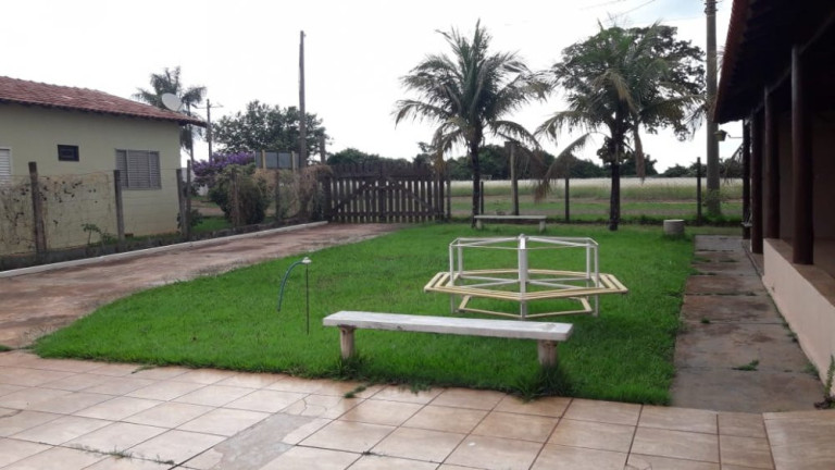 Imagem Imóvel com 1 Quarto à Venda, 128 m² em área Rural De Arealva - Arealva Imagem Imóvel com 1 Quarto à Venda, 128 m² em área Rural De Arealva - Arealva