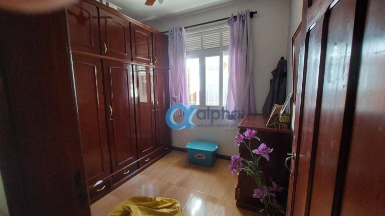 Imagem Casa com 4 Quartos à Venda, 150 m² em Quissama - Petrópolis Imagem Casa com 4 Quartos à Venda, 150 m² em Quissama - Petrópolis
