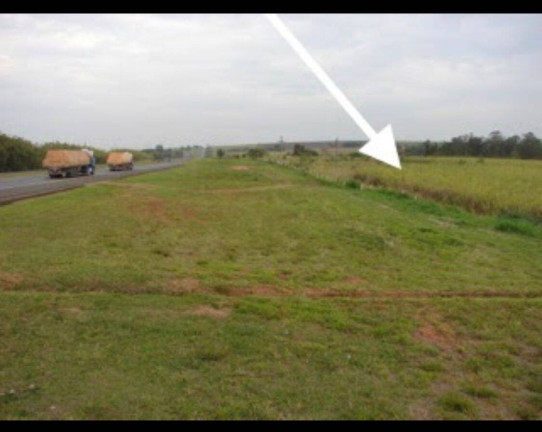Imagem Terreno à Venda, 6 m² em Centro - Cesário Lange Imagem Terreno à Venda, 6 m² em Centro - Cesário Lange