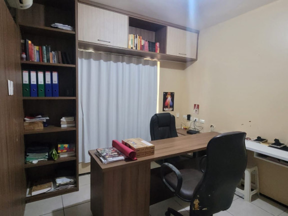 Imagem Casa com 4 Quartos à Venda, 173 m² em Eusébio - Eusébio Imagem Casa com 4 Quartos à Venda, 173 m² em Eusébio - Eusébio