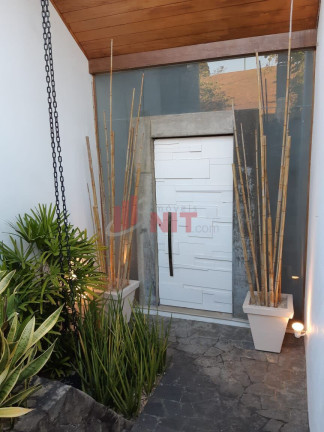 Imagem Casa com 3 Quartos à Venda, 365 m² em Piratininga - Niterói Imagem Casa com 3 Quartos à Venda, 365 m² em Piratininga - Niterói