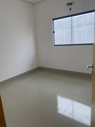 Imagem Casa com 3 Quartos à Venda, 127 m² em Jardim Universitário - Cuiabá Imagem Casa com 3 Quartos à Venda, 127 m² em Jardim Universitário - Cuiabá