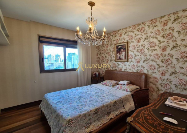 Imagem Imóvel com 4 Quartos à Venda, 360 m² em Vila Da Serra - Nova Lima Imagem Imóvel com 4 Quartos à Venda, 360 m² em Vila Da Serra - Nova Lima