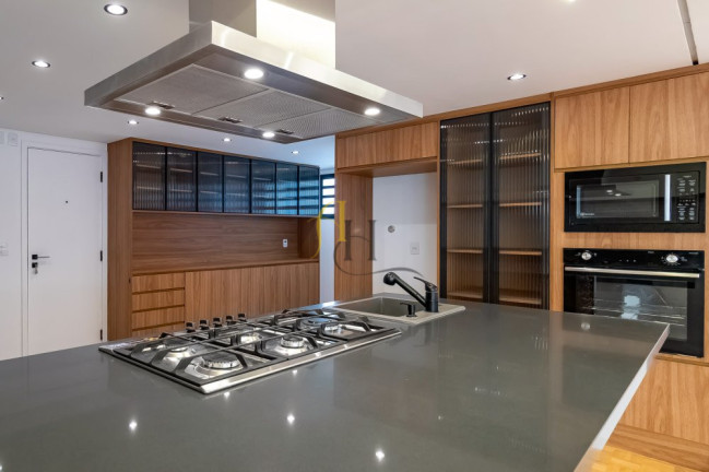 Imagem Apartamento com 3 Quartos à Venda, 220 m² em Cerqueira César - São Paulo Imagem Apartamento com 3 Quartos à Venda, 220 m² em Cerqueira César - São Paulo