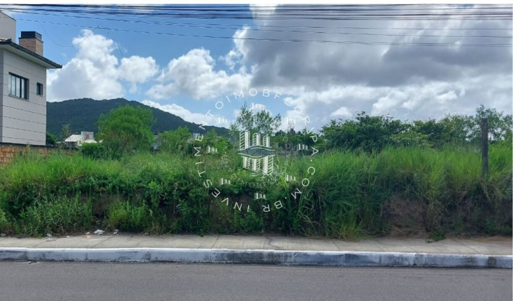 Imagem Terreno à Venda, 450 m² em Campeche - Florianópolis Imagem Terreno à Venda, 450 m² em Campeche - Florianópolis