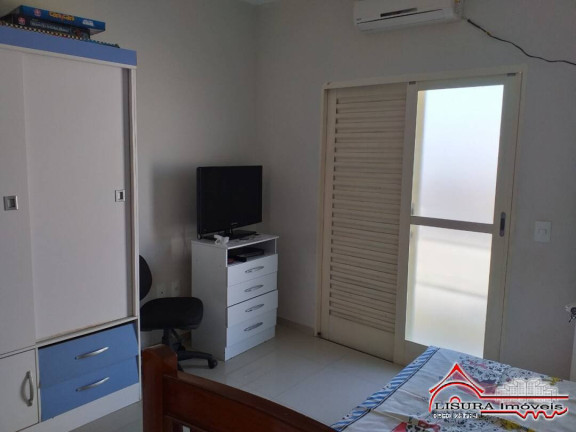 Imagem Casa com 3 Quartos à Venda, 165 m² em Loteamento Villa Branca - Jacareí