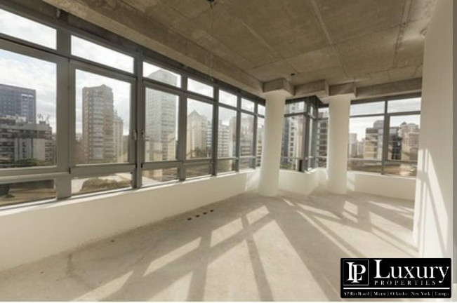 Imagem Apartamento com 4 Quartos à Venda, 585 m² em Itaim Bibi - São Paulo Imagem Apartamento com 4 Quartos à Venda, 585 m² em Itaim Bibi - São Paulo