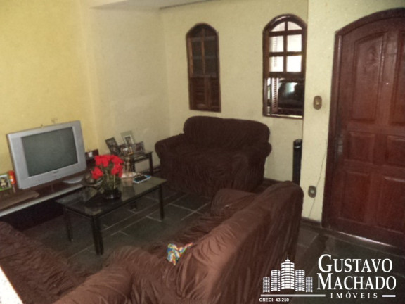 Casa com 3 Quartos à Venda, 102 m² em Vila Santa Cecília - Volta Redonda