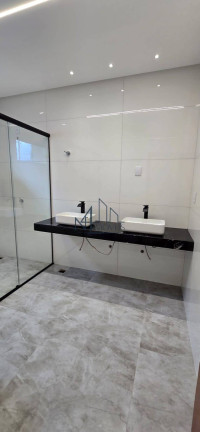 Imagem Casa com 3 Quartos à Venda, 434 m² em Parque Amazônia - Goiânia Imagem Casa com 3 Quartos à Venda, 434 m² em Parque Amazônia - Goiânia