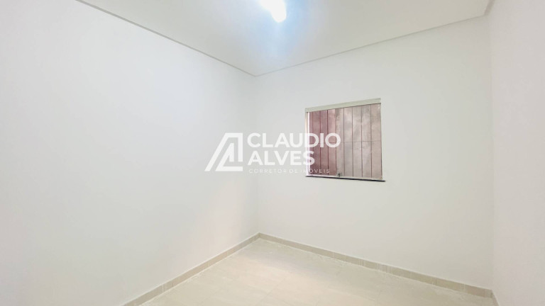 Imagem Casa com 5 Quartos à Venda, 300 m² em Conceição - Feira De Santana Imagem Casa com 5 Quartos à Venda, 300 m² em Conceição - Feira De Santana