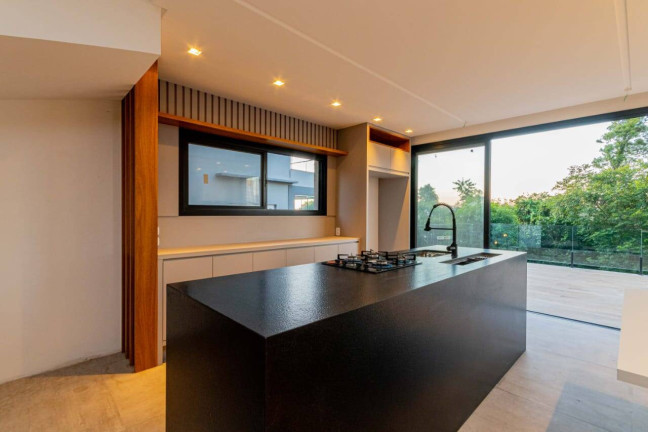 Imagem Casa com 3 Quartos à Venda, 330 m² em Cocão - Viamão