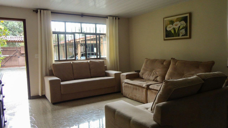 Imagem Casa com 4 Quartos à Venda, 350 m² em Várzea - Teresópolis Imagem Casa com 4 Quartos à Venda, 350 m² em Várzea - Teresópolis