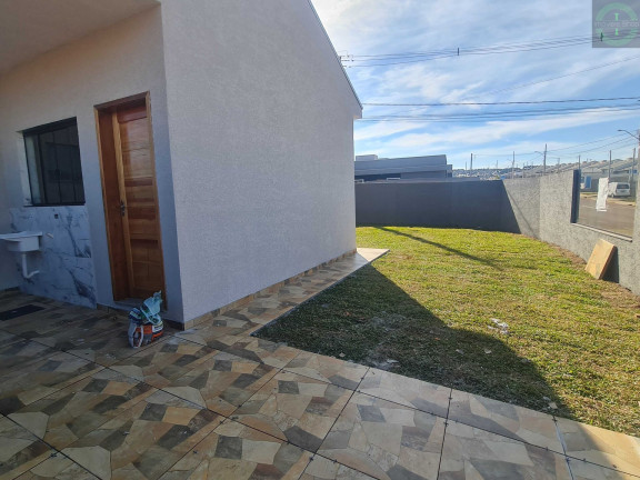 Imagem Casa com 3 Quartos à Venda, 60 m² em Uvaranas - Ponta Grossa Imagem Casa com 3 Quartos à Venda, 60 m² em Uvaranas - Ponta Grossa