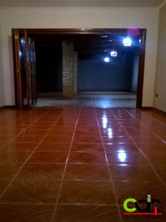 Imagem Sobrado com 3 Quartos à Venda, 180 m² em Jardim Itamaraty Ii - Pocos De Caldas Imagem Sobrado com 3 Quartos à Venda, 180 m² em Jardim Itamaraty Ii - Pocos De Caldas