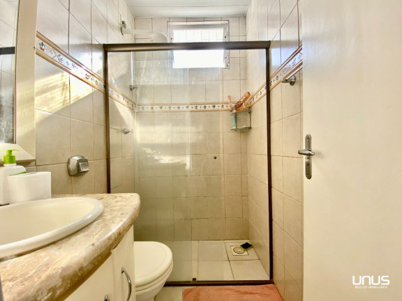 Imagem Casa com 3 Quartos à Venda, 330 m² em Areias - São José