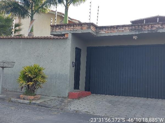 Imagem Casa com 3 Quartos à Venda, 400 m² em Vila Oliveira - Mogi Das Cruzes Imagem Casa com 3 Quartos à Venda, 400 m² em Vila Oliveira - Mogi Das Cruzes