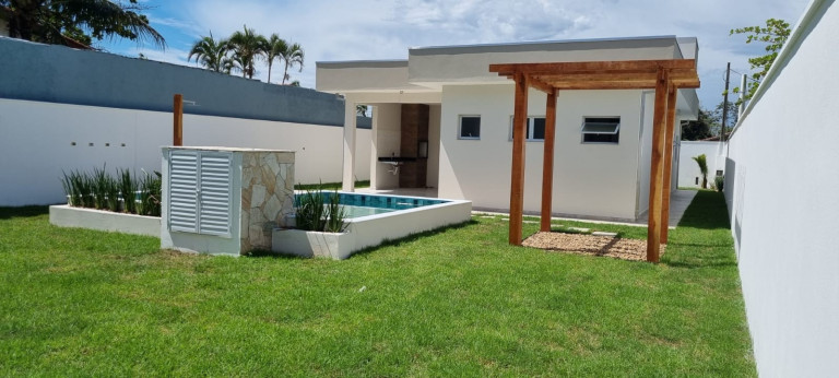 Imagem Casa com 3 Quartos à Venda, 124 m² em Bopiranga - Itanhaém Imagem Casa com 3 Quartos à Venda, 124 m² em Bopiranga - Itanhaém