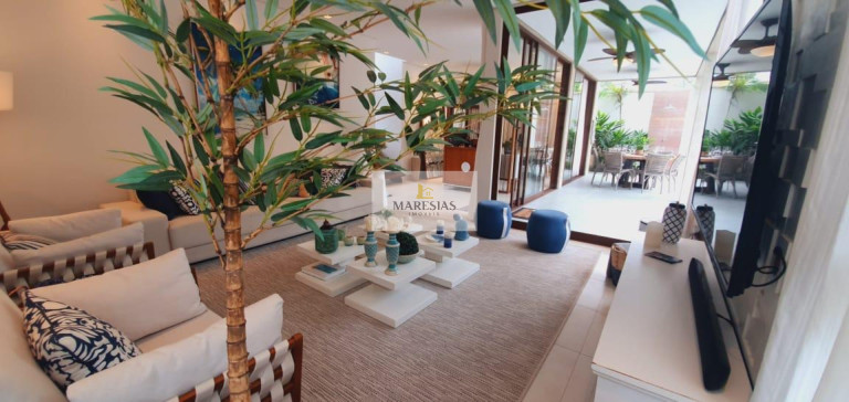 Imagem Casa com 5 Quartos à Venda, 240 m² em Maresias - São Sebastião Imagem Casa com 5 Quartos à Venda, 240 m² em Maresias - São Sebastião