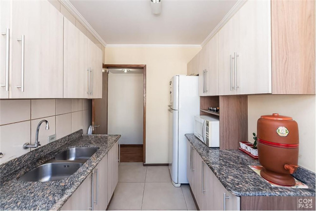Imagem Imóvel com 2 Quartos à Venda, 82 m² em Menino Deus - Porto Alegre Imagem Imóvel com 2 Quartos à Venda, 82 m² em Menino Deus - Porto Alegre