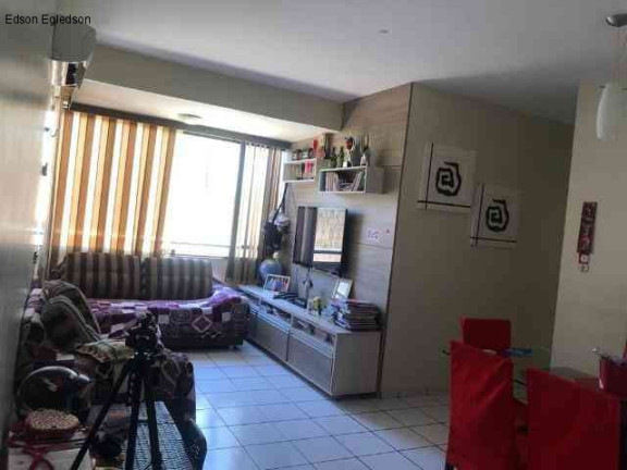 Apartamento com 3 Quartos à Venda, 70 m² em Uruguai - Teresina