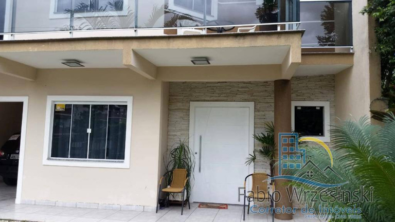 Imagem Sobrado com 3 Quartos à Venda, 240 m² em Santo Antônio - Joinville Imagem Sobrado com 3 Quartos à Venda, 240 m² em Santo Antônio - Joinville