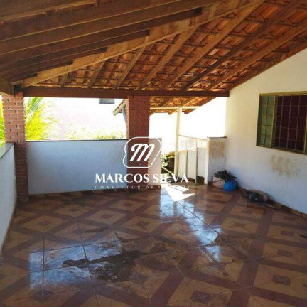 Imagem Casa com 4 Quartos à Venda, 256 m² em Luizote De Freitas - Uberlândia Imagem Casa com 4 Quartos à Venda, 256 m² em Luizote De Freitas - Uberlândia