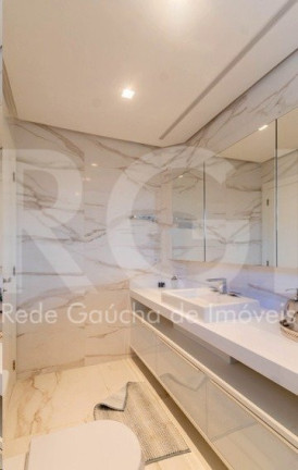 Imagem Casa com 3 Quartos à Venda, 240 m² em Jardim Itu - Porto Alegre Imagem Casa com 3 Quartos à Venda, 240 m² em Jardim Itu - Porto Alegre