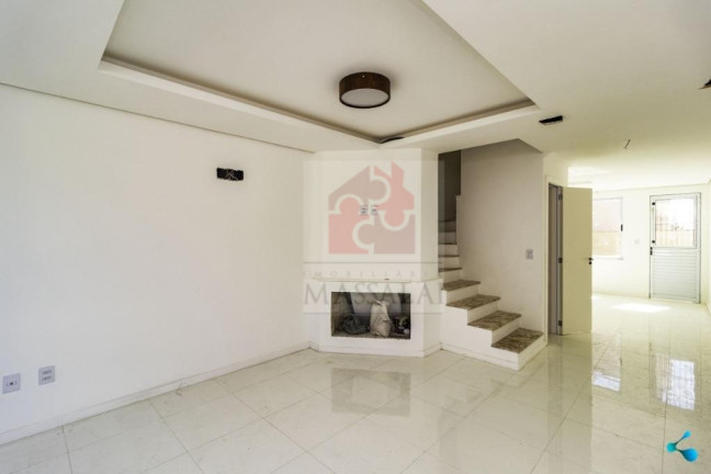 Imagem Casa com 3 Quartos à Venda, 180 m² em Guarujá - Porto Alegre Imagem Casa com 3 Quartos à Venda, 180 m² em Guarujá - Porto Alegre