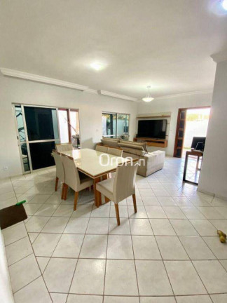 Imagem Sobrado com 4 Quartos à Venda, 195 m² em Anhangüera - Goiânia Imagem Sobrado com 4 Quartos à Venda, 195 m² em Anhangüera - Goiânia