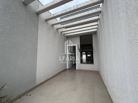 Casa com 3 Quartos à Venda, 94 m² em Praia Do Imperador - Itapoá