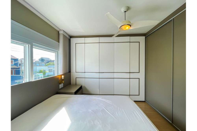Imagem Casa com 3 Quartos à Venda,  em Hípica - Porto Alegre