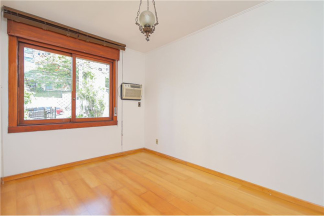 Imagem Apartamento com 3 Quartos à Venda, 135 m² em Higienópolis - Porto Alegre Imagem Apartamento com 3 Quartos à Venda, 135 m² em Higienópolis - Porto Alegre