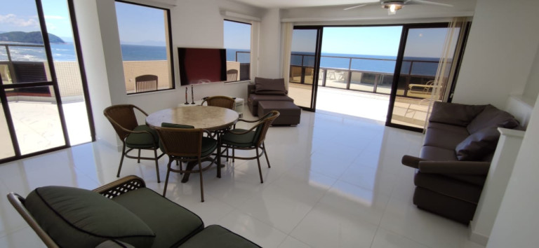 Imagem Imóvel com 4 Quartos à Venda, 331 m² em Riviera - Bertioga Imagem Imóvel com 4 Quartos à Venda, 331 m² em Riviera - Bertioga