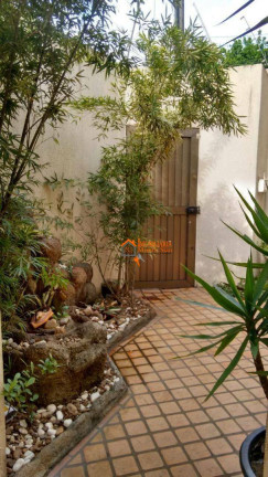 Imagem Sobrado com 5 Quartos à Venda, 280 m² em Jardim Santa Mena - Guarulhos Imagem Sobrado com 5 Quartos à Venda, 280 m² em Jardim Santa Mena - Guarulhos