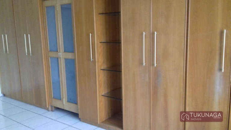 Imagem Sobrado com 3 Quartos à Venda, 220 m² em Parque Renato Maia - Guarulhos Imagem Sobrado com 3 Quartos à Venda, 220 m² em Parque Renato Maia - Guarulhos